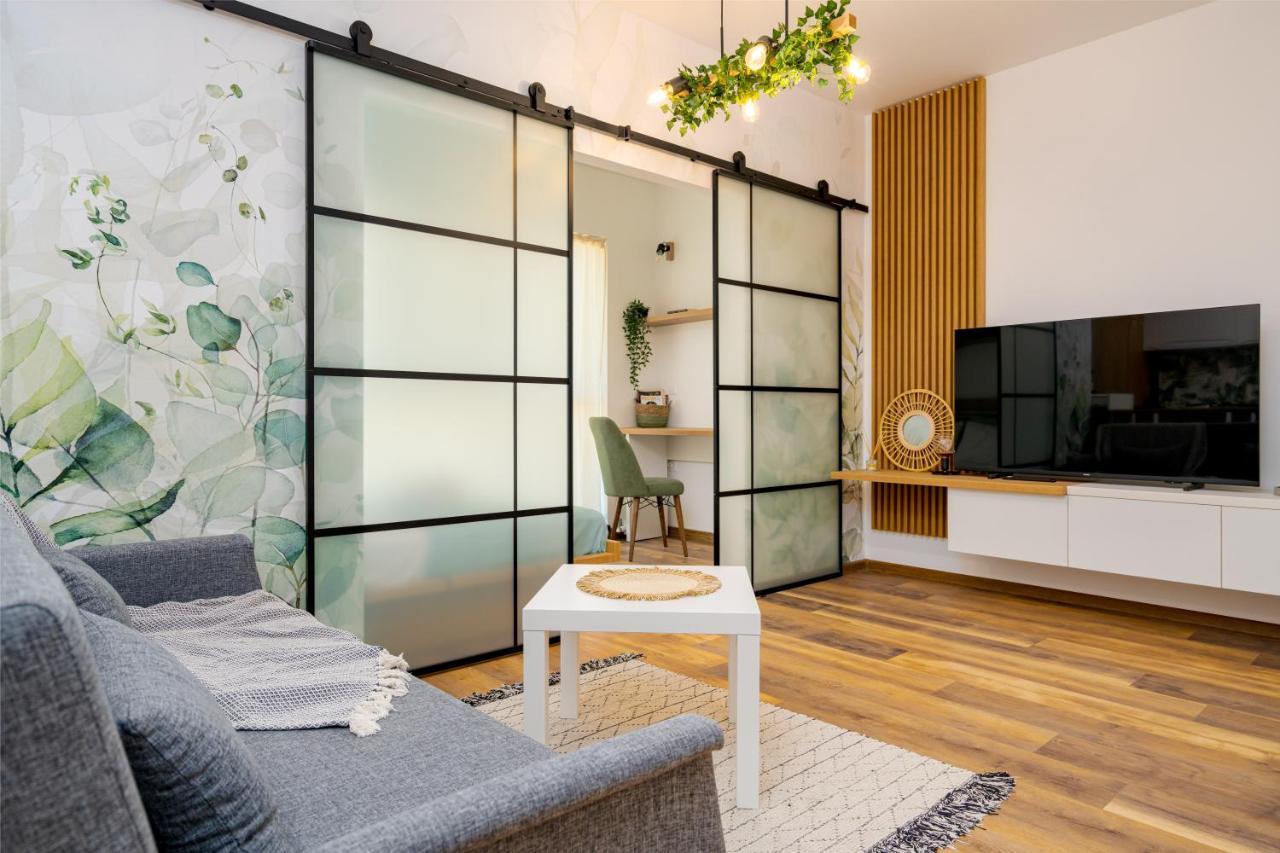 Botanic Nest Panoramic Studio Bucarest Extérieur photo