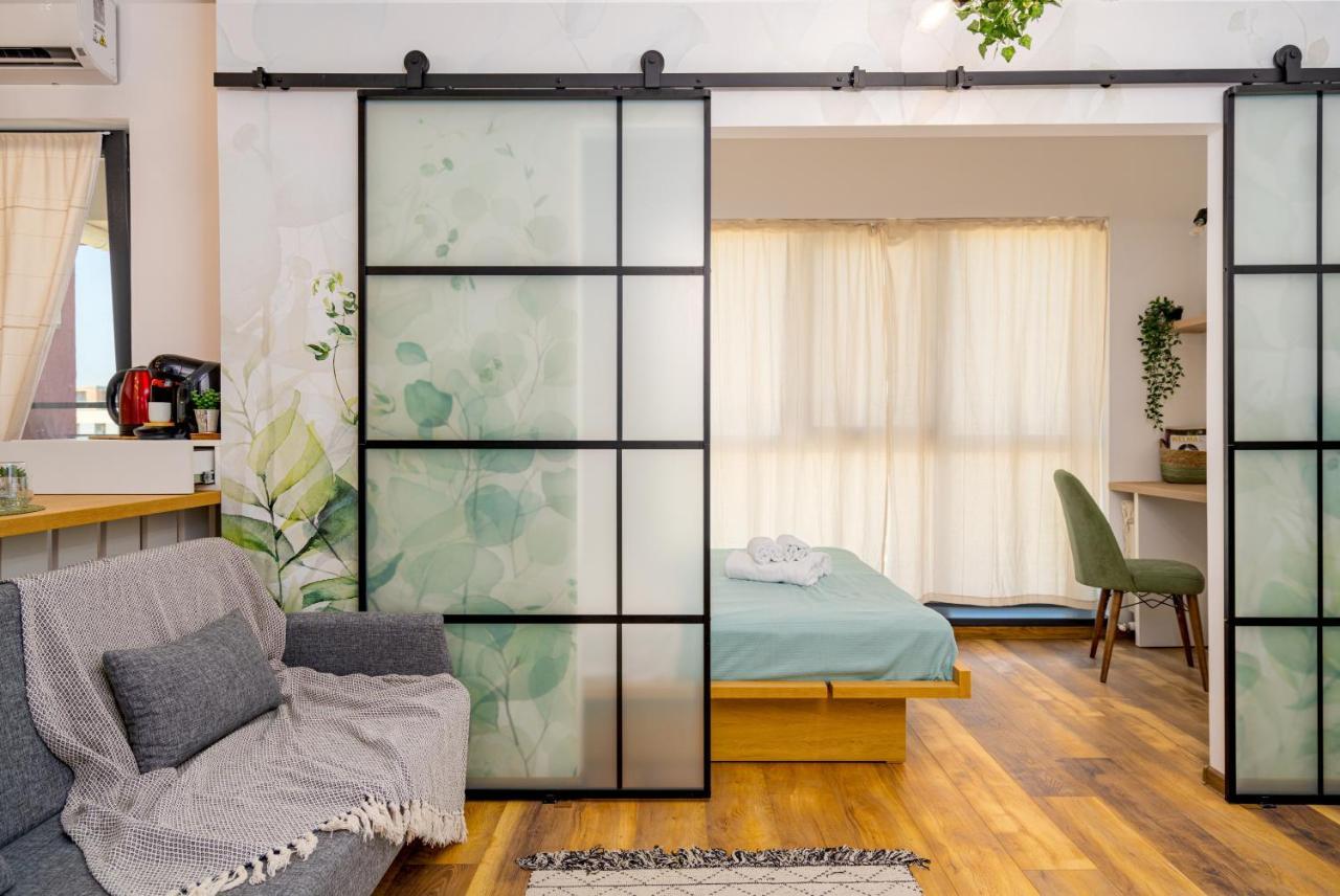 Botanic Nest Panoramic Studio Bucarest Extérieur photo